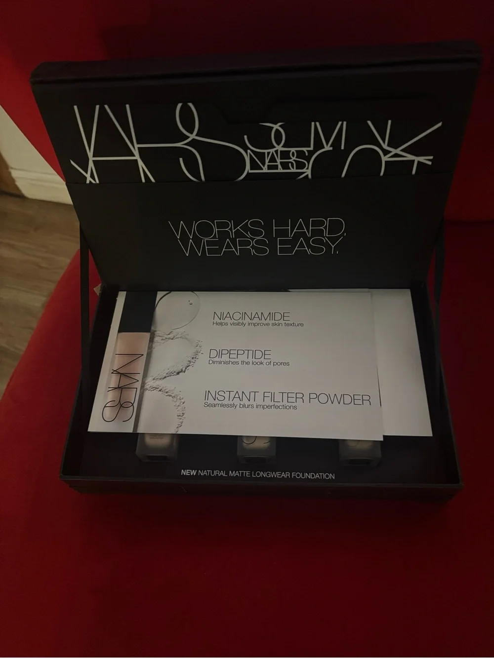 NARS new natural matte longwear foundation and powder set #foundation #matte